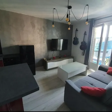 Διαμέρισμα Cozy Περπινιάν